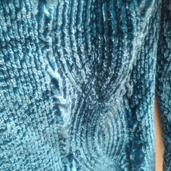 Woman's Blazer - Picture 2 of 5